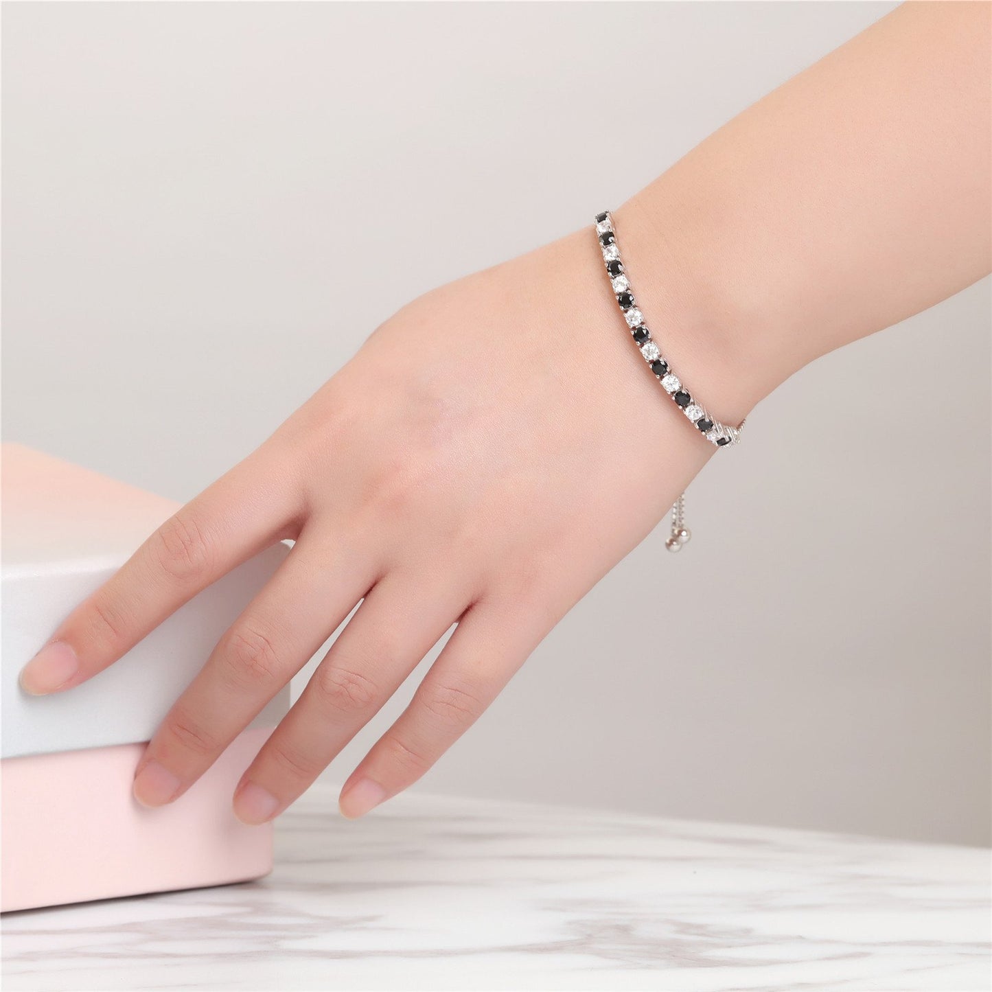 MABELLA 925 Sterling Silver Adjustable Tennis Bracelet Black & White CZ Jewelry Gifts for Women
