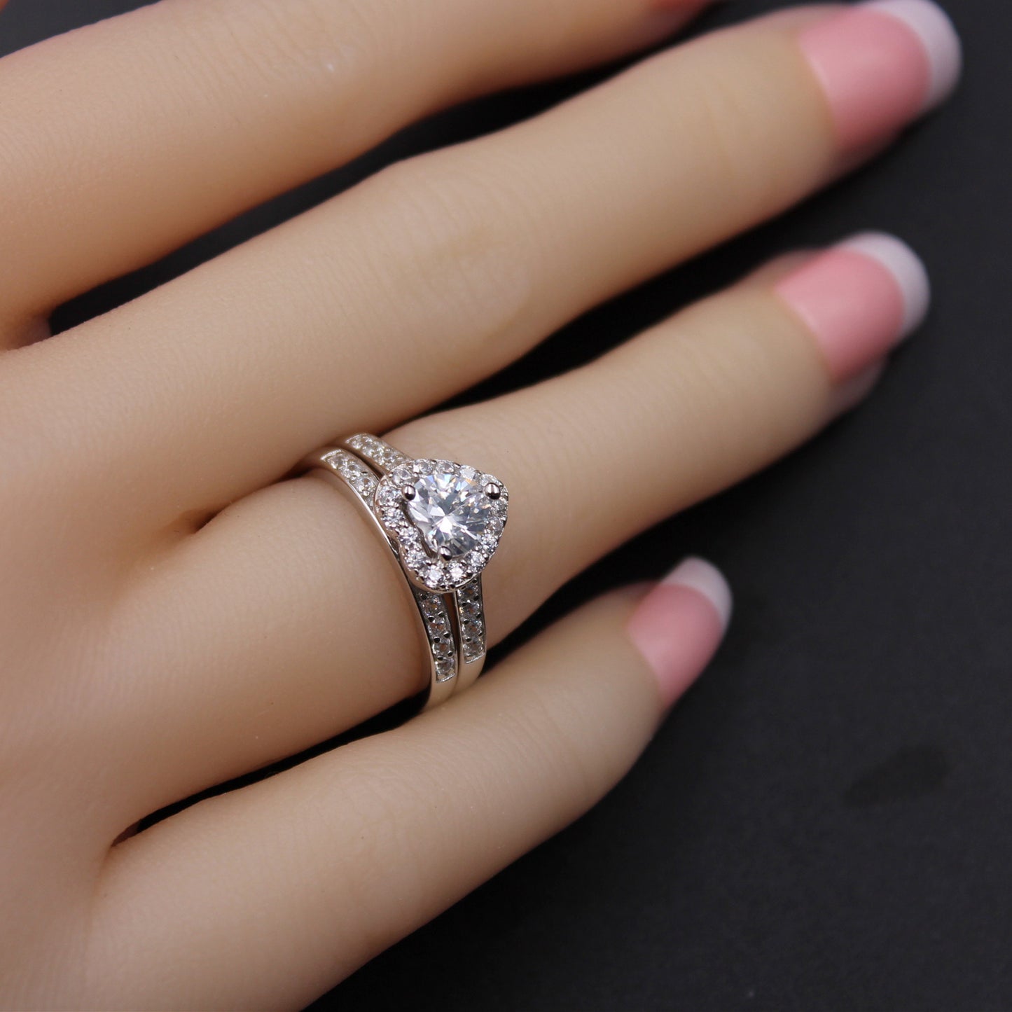 MABELLA Jewelry Halo Heart Shaped CZ Sterling Silver Wedding Band Engagement Ring Set For Women